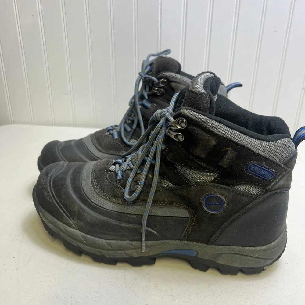Khombu Fleet Hiking Trail Waterproof Boots 146740 Men's Size 10 Black/Gray/Blue